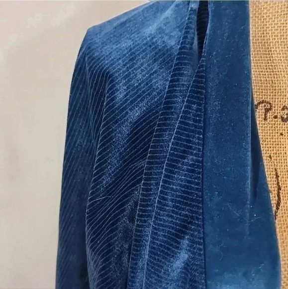 CHRISTIAN Dior Vintage Blue Robe - Picture 10 of 10